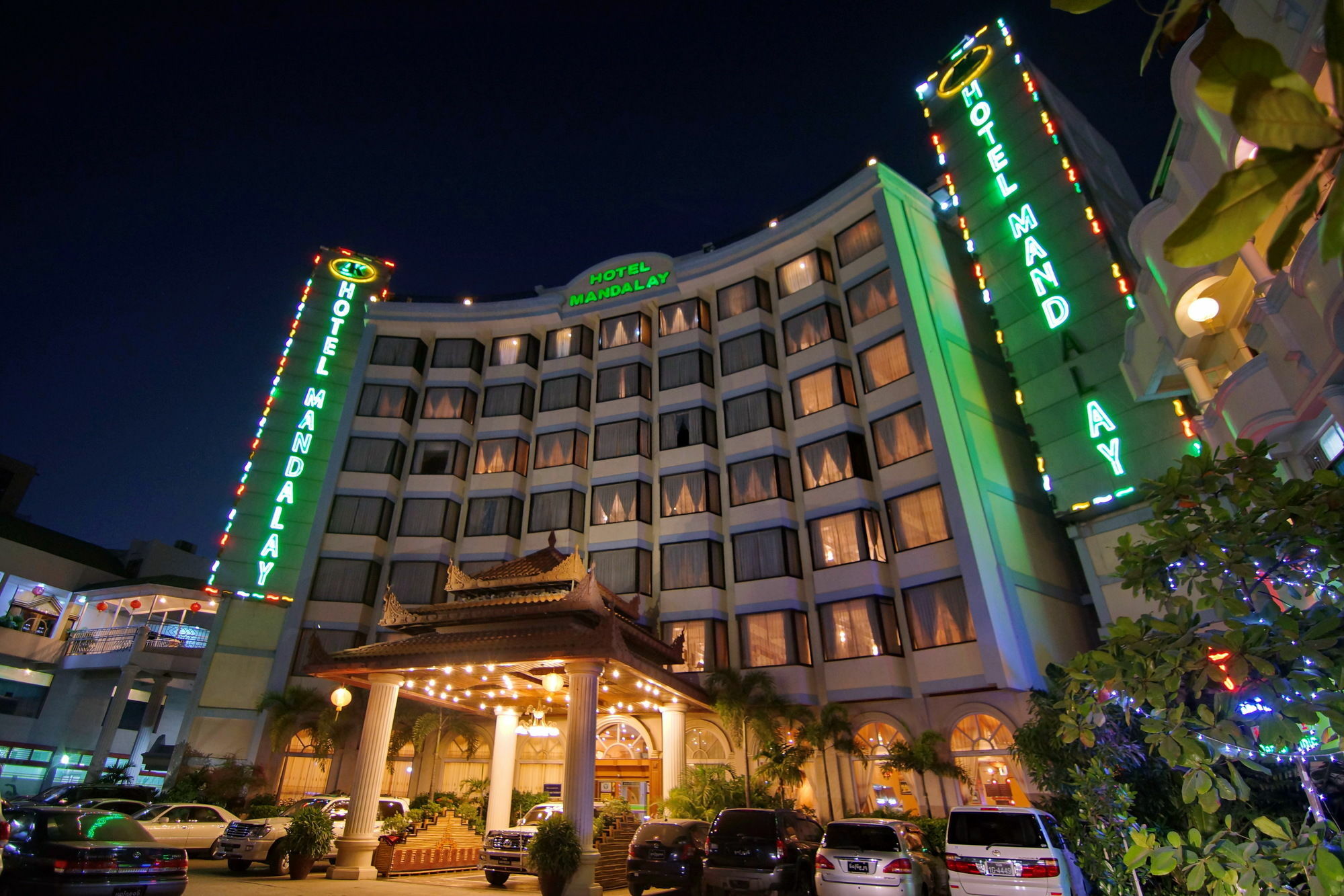 Hotel Mandalay Exterior photo